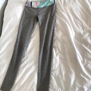 Gray ivivva leggings size 10